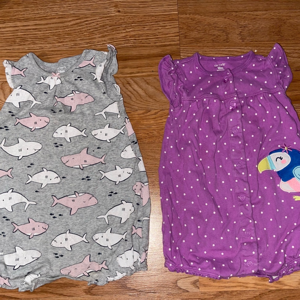 One year old jumpers set.